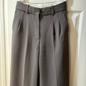 ARITZIA WILFRED EFFORTLESS PANT IN PEPPERCORN GREY